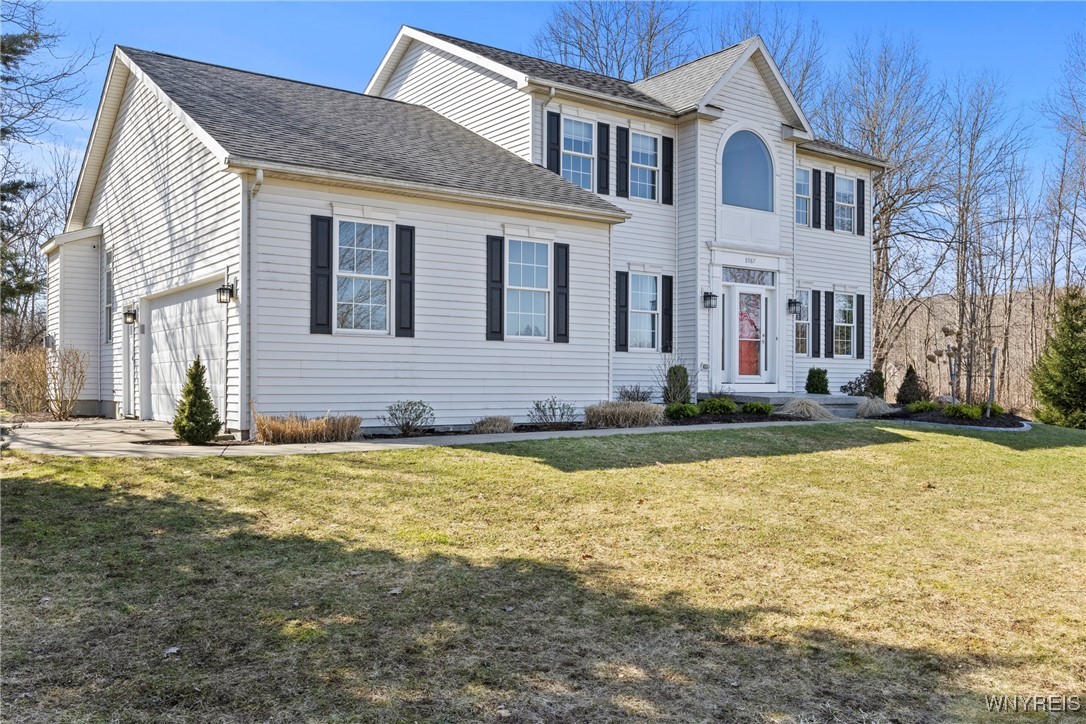 8987 Hickory Meadows Road, Boston, New York image 3
