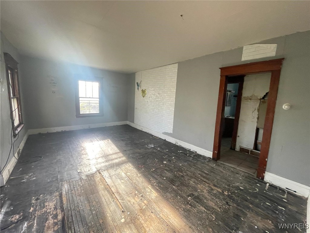 115 Stratford Road, Buffalo, New York image 5