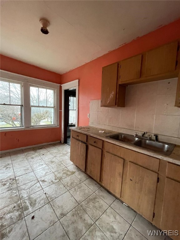 115 Stratford Road, Buffalo, New York image 7