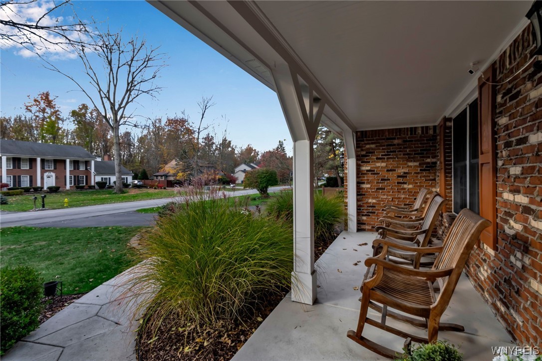 8240 Clarherst Drive