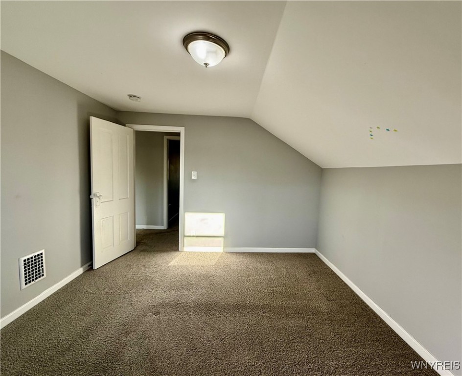 101 Spruce Street, Lackawanna, New York image 38