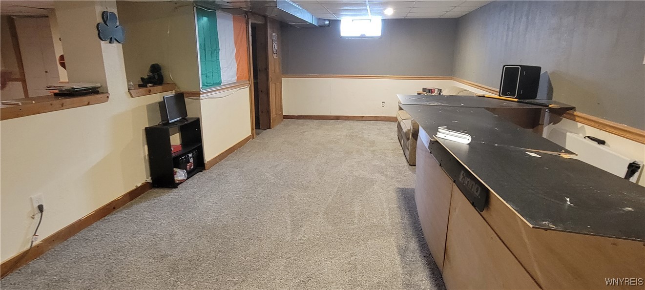 Lockport-Town, New York 14094, United States, 3 Bedrooms Bedrooms, ,4 BathroomsBathrooms,Residential,Pending,29097