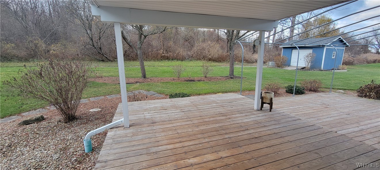 Lockport-Town, New York 14094, United States, 3 Bedrooms Bedrooms, ,4 BathroomsBathrooms,Residential,Pending,29097