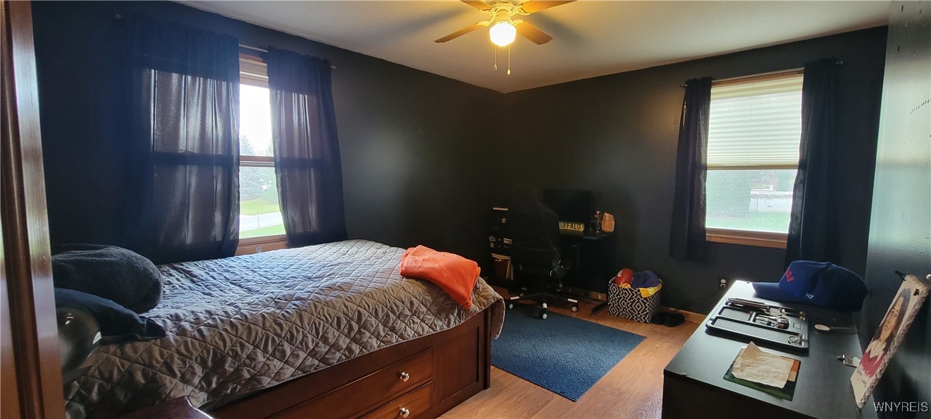 Lockport-Town, New York 14094, United States, 3 Bedrooms Bedrooms, ,4 BathroomsBathrooms,Residential,Pending,29097