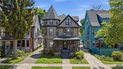 Photo of 182 Lancaster Avenue #First Floor, Buffalo, NY 14222 (MLS # B1714150)