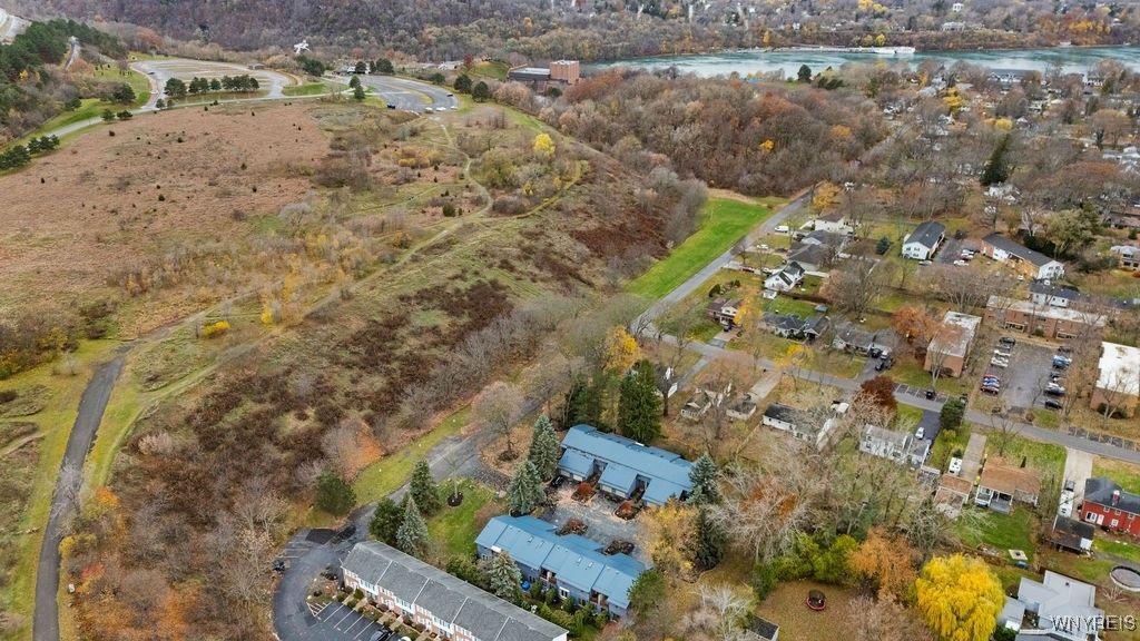 Photo of 720 Tuscarora Street, Lewiston, NY 14092 (MLS # B1652911)