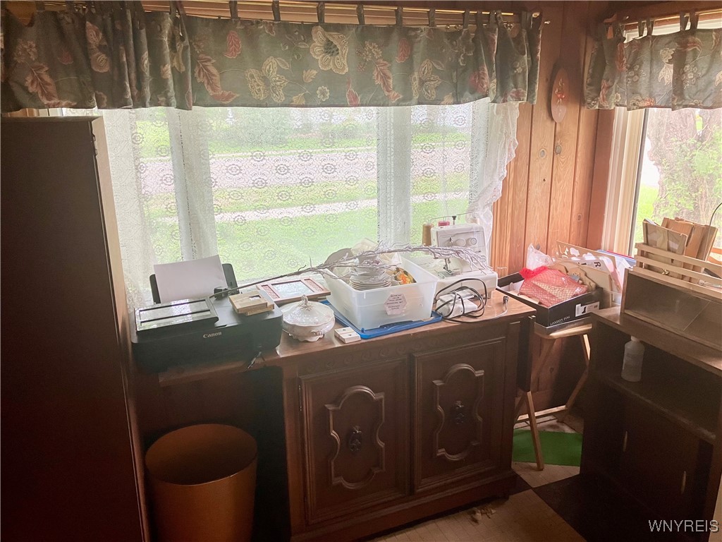 432 Sunset Drive, Hamburg, New York image 8