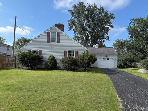 Photo of 11 Copley SQ, Amherst, NY 14221 (MLS # B1692565)
