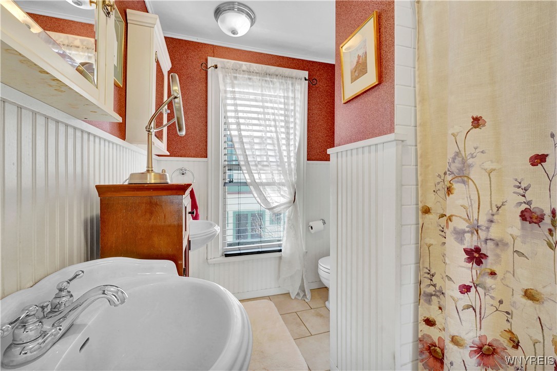 429 Oakwood Avenue, Aurora, New York image 41