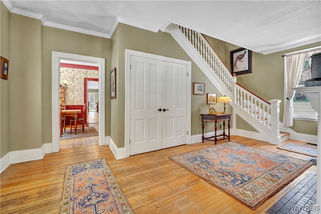 429 Oakwood Avenue, Aurora, New York image 10