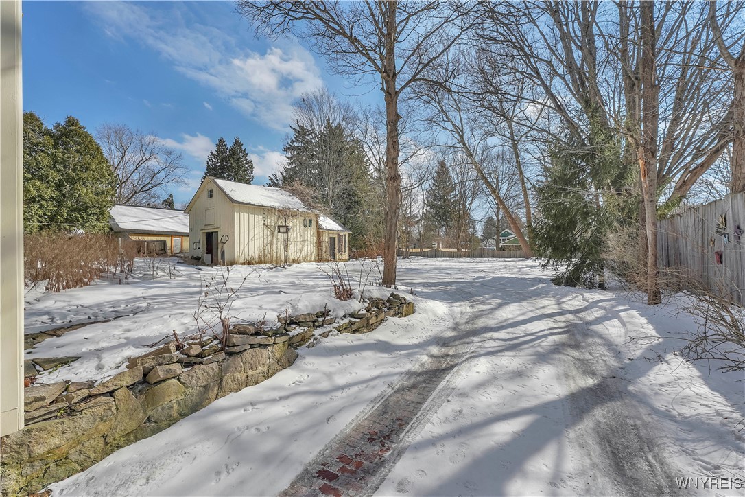 429 Oakwood Avenue, Aurora, New York image 48