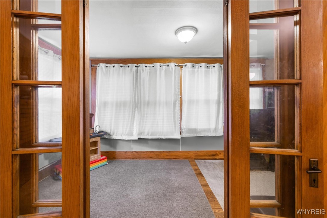 30 Ashton Place, Buffalo, New York image 5