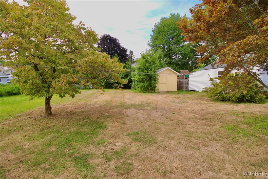 Ridgeway, New York 14103, United States, 4 Bedrooms Bedrooms, ,2 BathroomsBathrooms,Residential,Active,195632