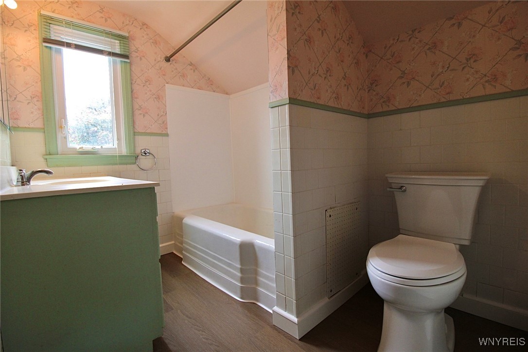 Ridgeway, New York 14103, United States, 4 Bedrooms Bedrooms, ,2 BathroomsBathrooms,Residential,Active,195632