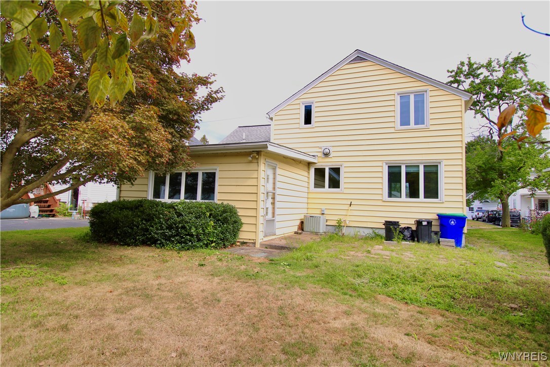 Ridgeway, New York 14103, United States, 4 Bedrooms Bedrooms, ,2 BathroomsBathrooms,Residential,Active,195632