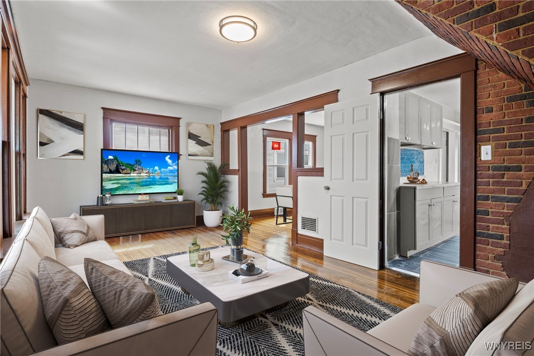 157 Roosevelt Avenue