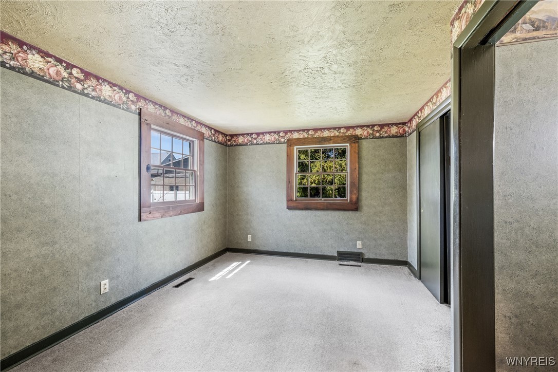 249 Bay Street, Wilson, New York image 9