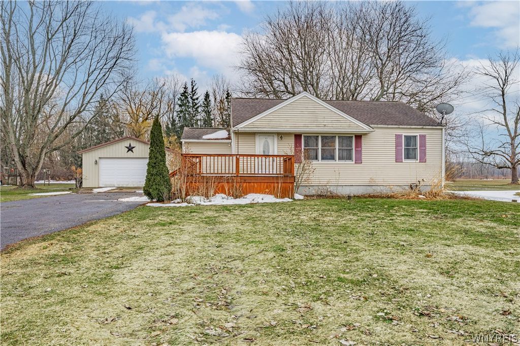 Photo of 6852 Hatter Road, Newfane, NY 14108 (MLS # B1665201)