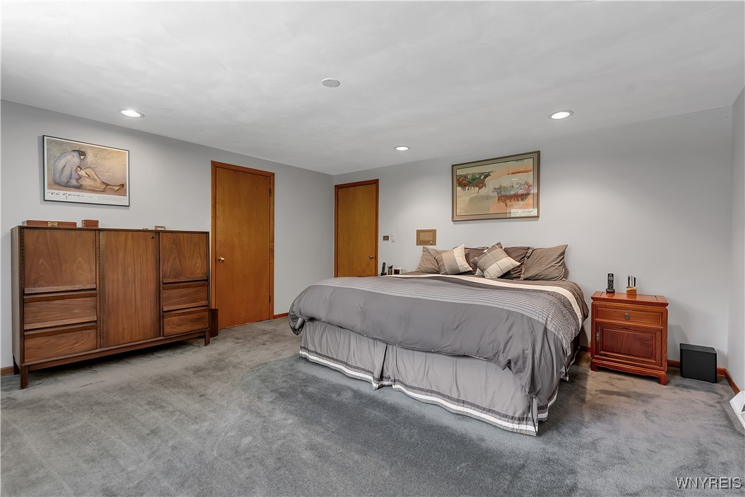 9325 Hunting Valley Road, Clarence, New York image 37