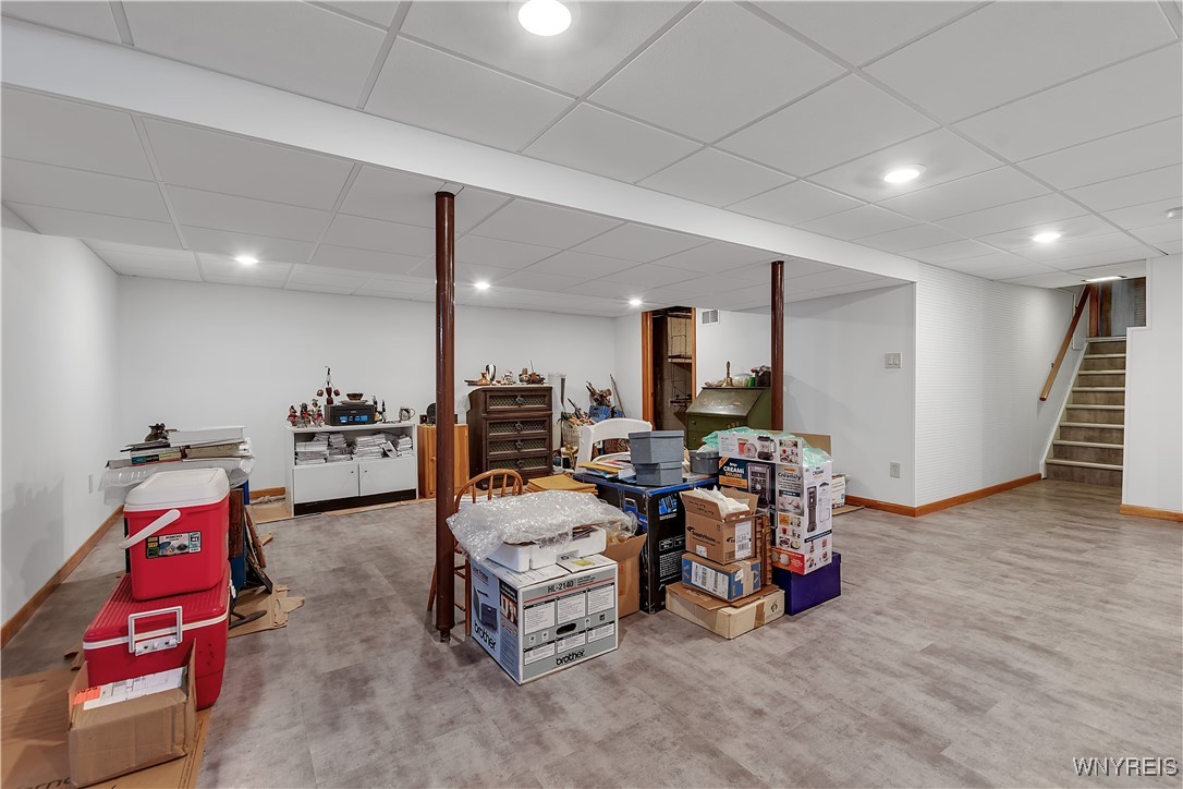 9325 Hunting Valley Road, Clarence, New York image 48