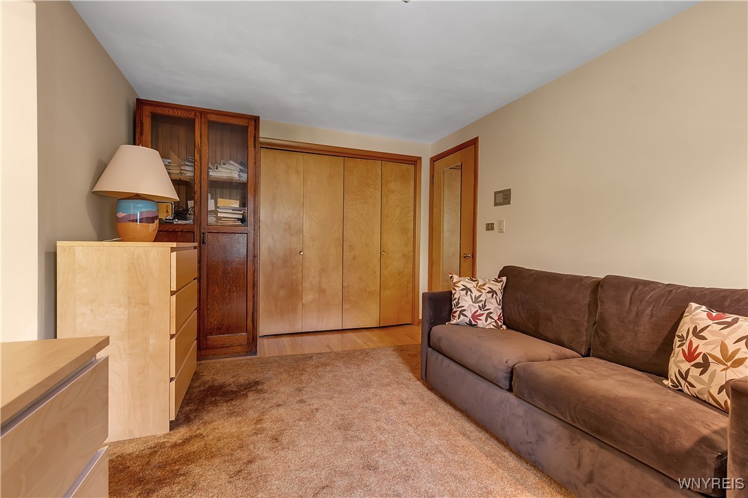 9325 Hunting Valley Road, Clarence, New York image 43