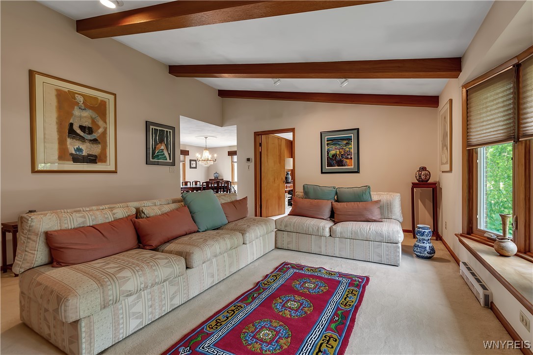 9325 Hunting Valley Road, Clarence, New York image 14