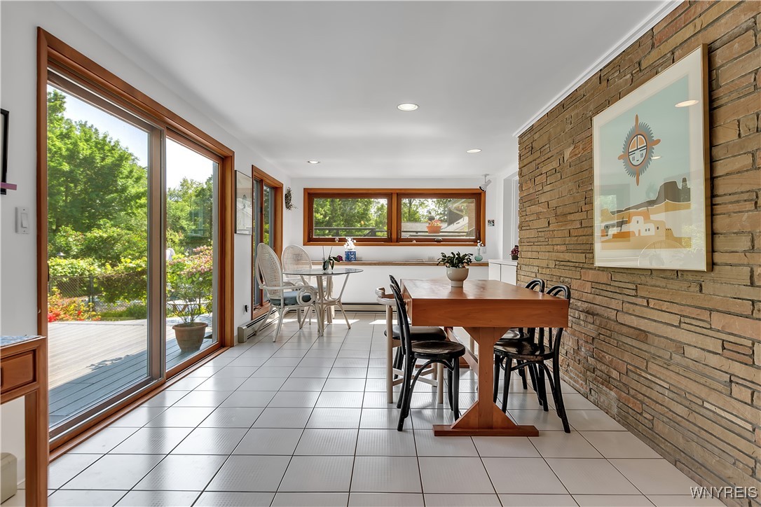 9325 Hunting Valley Road, Clarence, New York image 31