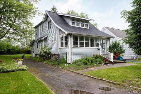 Tiny photo for 167 Royal Parkway W, Amherst, NY 14221 (MLS # B1689855)
