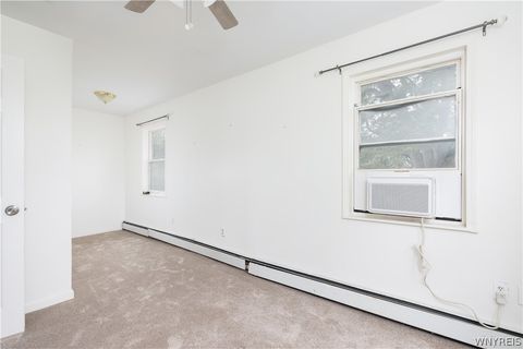 Tiny photo for 167 Royal Parkway W, Amherst, NY 14221 (MLS # B1689855)