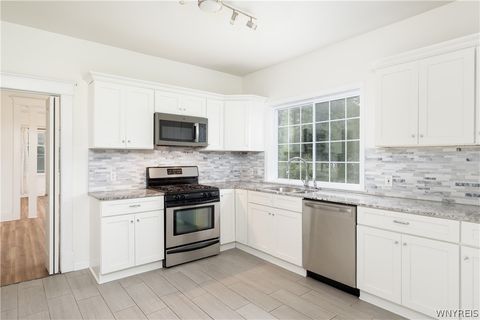 Tiny photo for 167 Royal Parkway W, Amherst, NY 14221 (MLS # B1689855)