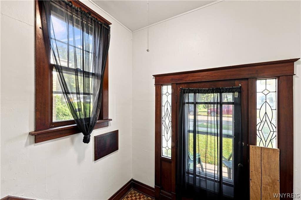 Photo of 341 Davidson Avenue, Buffalo, NY 14215 (MLS # B1704939)
