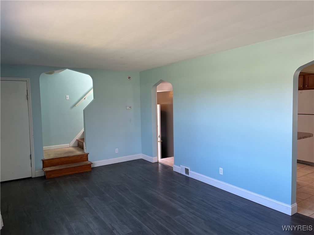 1042 93rd Street, Niagara Falls, New York image 7