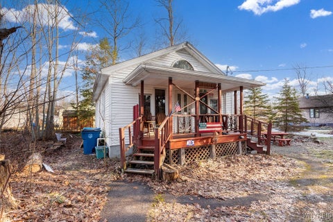 Photo for 394 Eisenhower Avenue