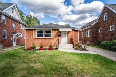 Tiny photo for 143 Capen Boulevard, Amherst, NY 14226 (MLS # B1714165)