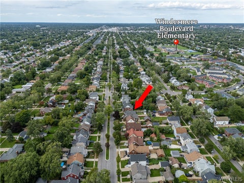 Tiny photo for 143 Capen Boulevard, Amherst, NY 14226 (MLS # B1714165)