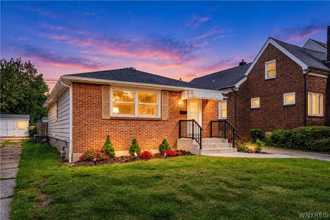 Tiny photo for 143 Capen Boulevard, Amherst, NY 14226 (MLS # B1714165)