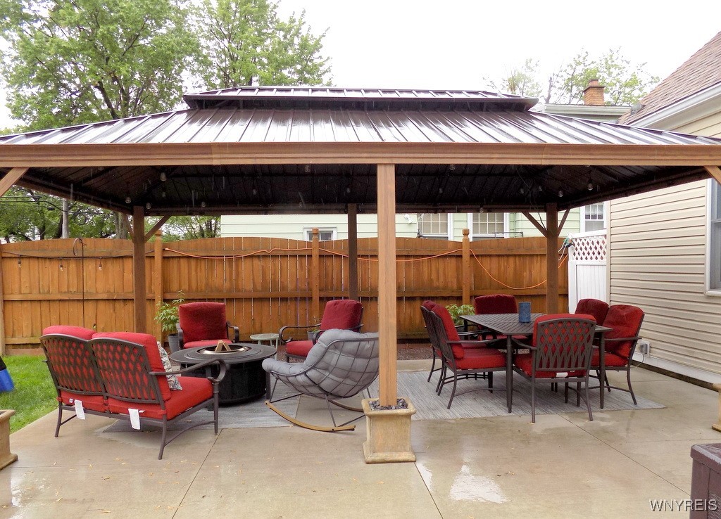 225 Fries Road, Tonawanda, New York image 32