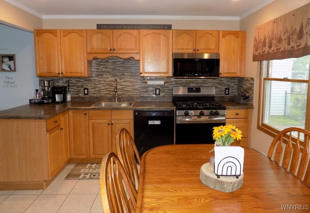 225 Fries Road, Tonawanda, New York image 8