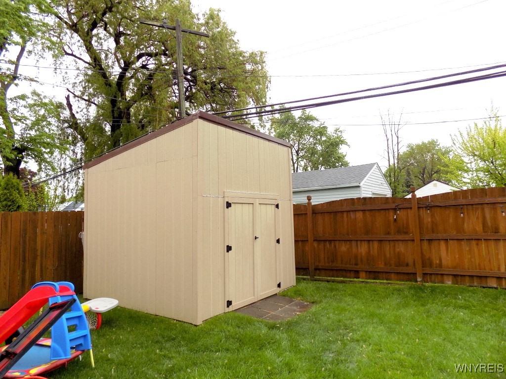 225 Fries Road, Tonawanda, New York image 36