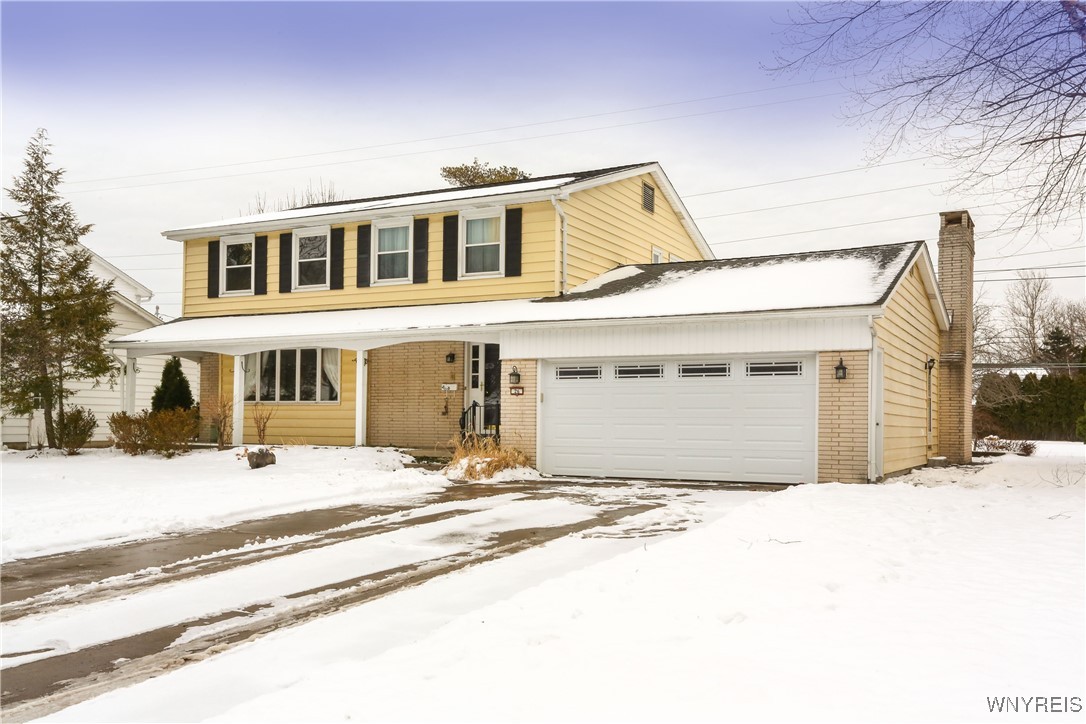26 Carriage Hill East E