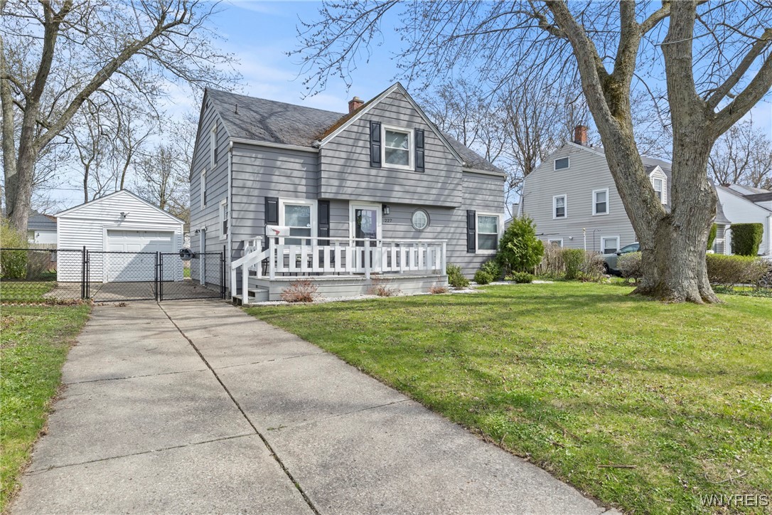 227 Kettering Drive, Tonawanda, New York image 2