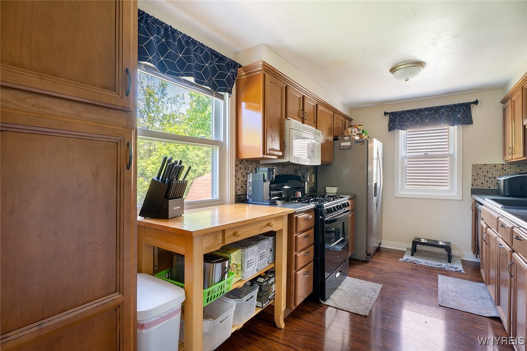 5104 Morgan Parkway, Hamburg, New York image 9