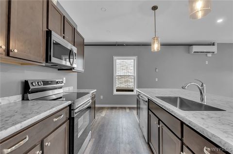 Tiny photo for 140 Seymour Street #Upper, Buffalo, NY 14210 (MLS # B1660771)