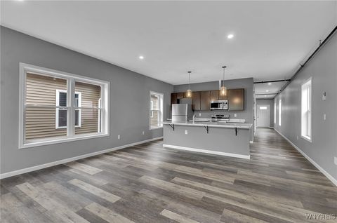 Tiny photo for 140 Seymour Street #Upper, Buffalo, NY 14210 (MLS # B1660771)