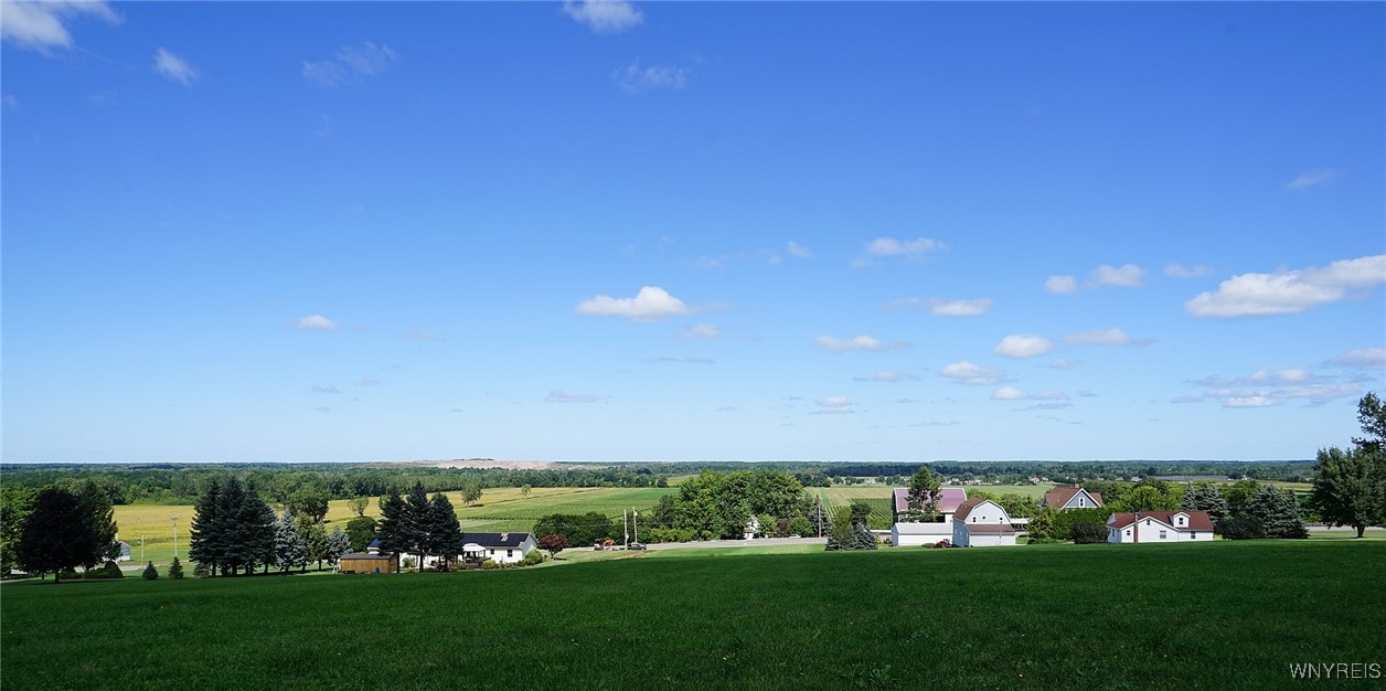 Ridge Road, Lewiston, New York image 1