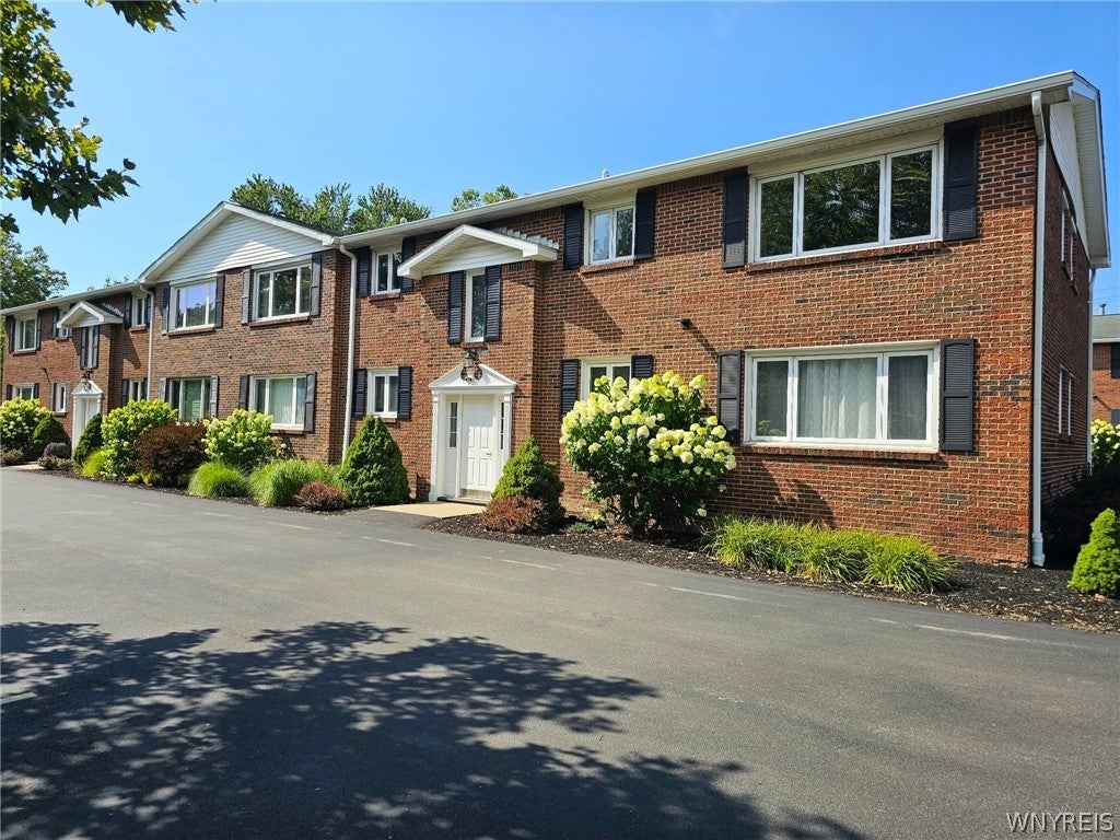 Photo of 1041 Reserve Road #7, West Seneca, NY 14224 (MLS # B1704529)