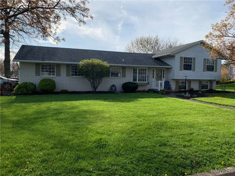Photo for 38 Lindhurst Drive
