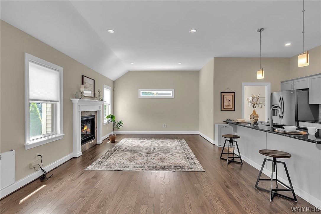 6811 Rivera Way