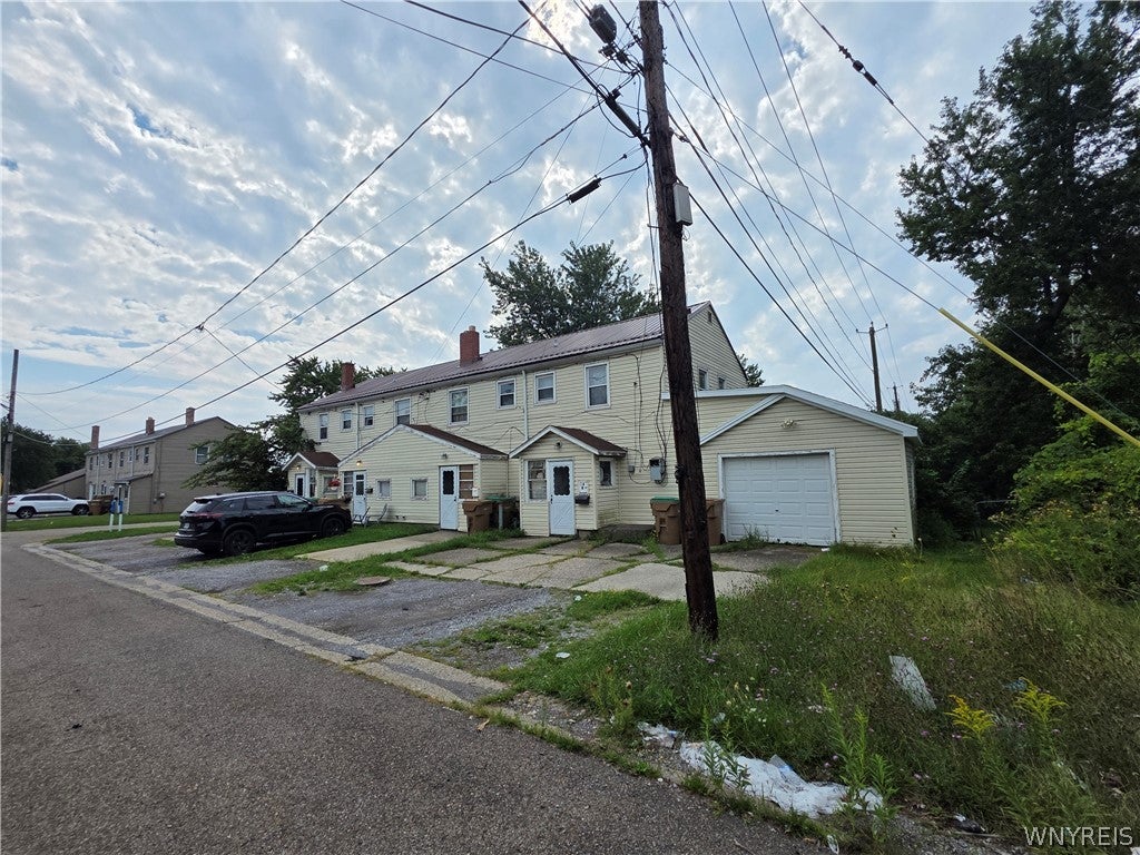 24 Windwood Court