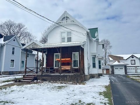 Photo of 19 Walnut St St, Attica, NY 14011 (MLS # B1667752)